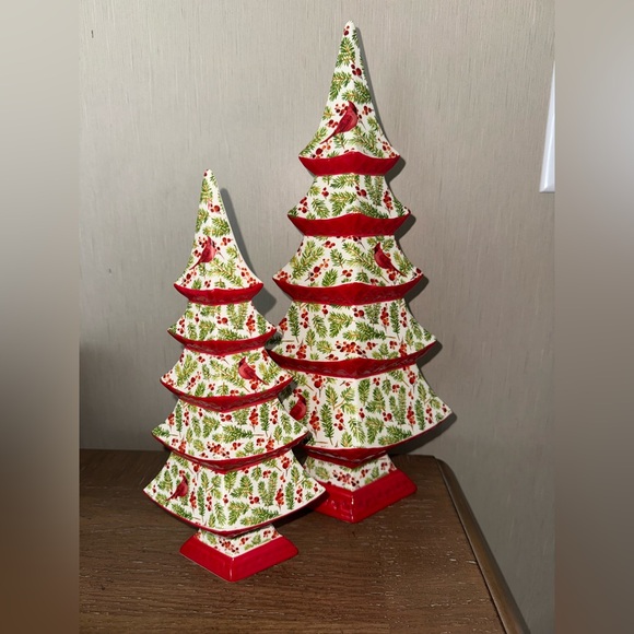 MERRY BERRY PAGODA TREE CARDINAL BIRD‎ CHRISTMAS TREE FIGURINE TABLE SHELF DECOR
